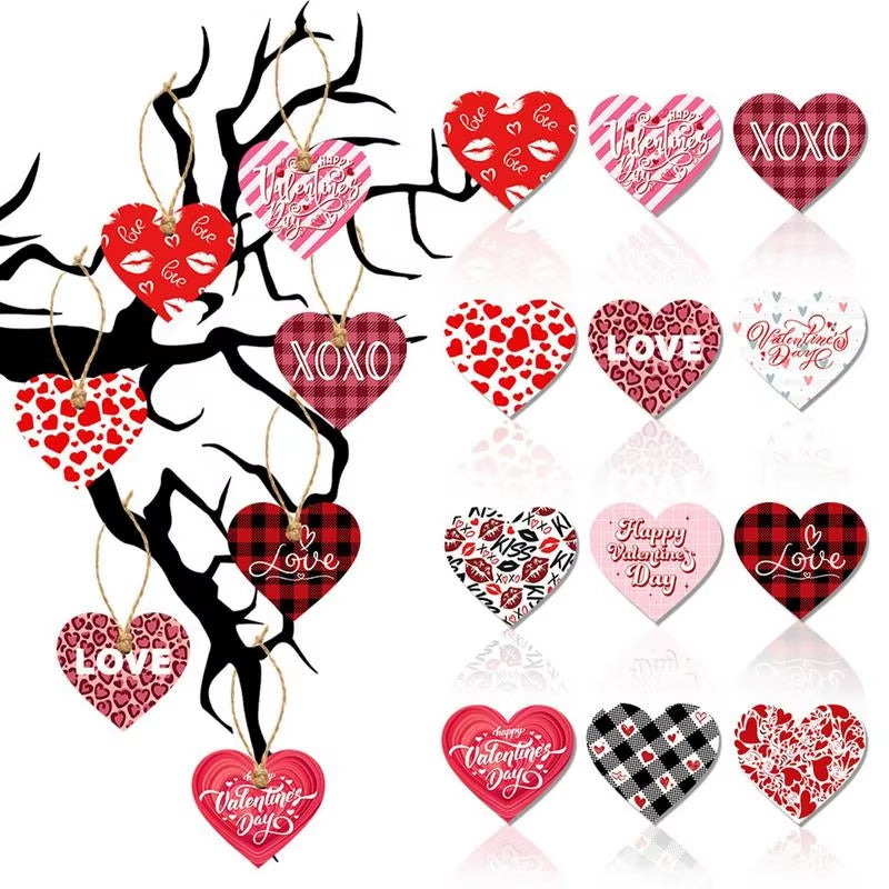 Love, Me Heart-Shaped Pendant Signs with Rope – Perfect for Valentine's Day or as Charming Wall Decorations for Your Home