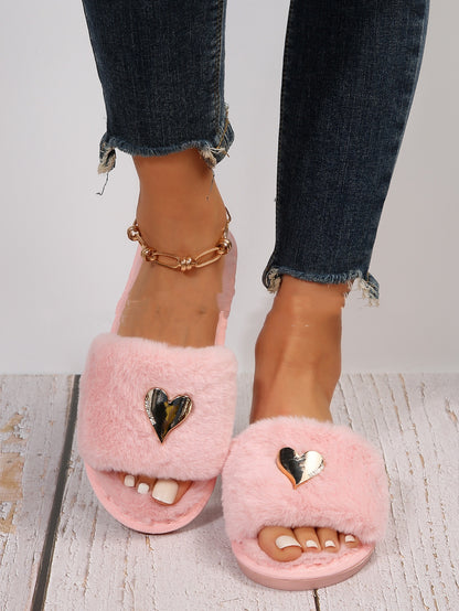 Cozy Chic: Plush Furry Slippers for Women